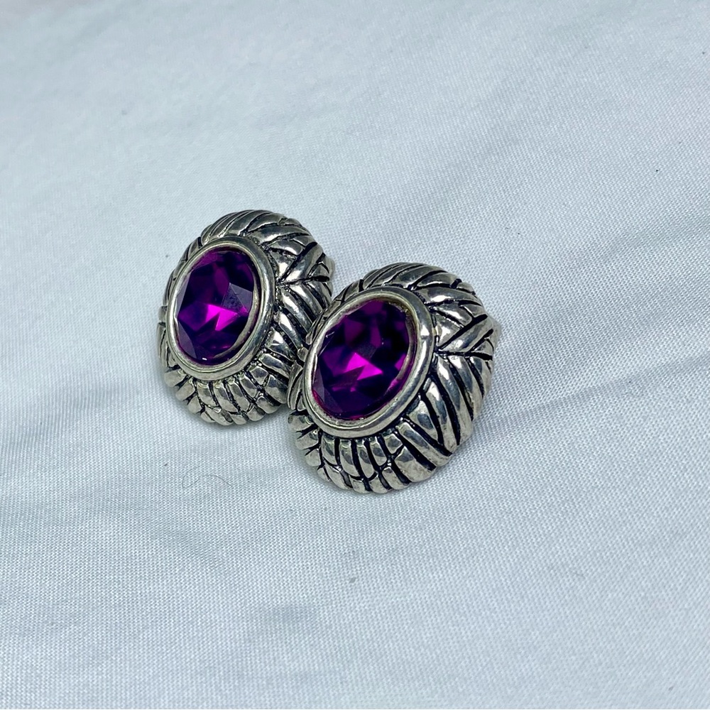 VTG Oval Silver-Tone Clip-On Earrings with Vibrant Purple Stone - Picture 5 of 5